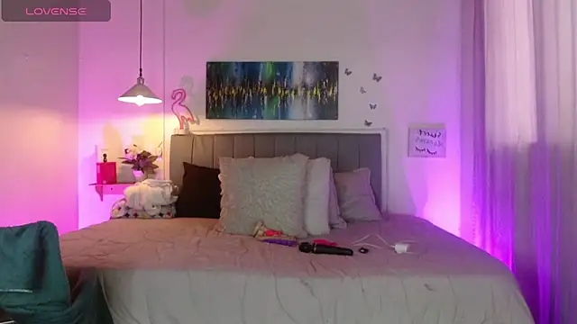 Rose Thompson1 online show from 04/14/26, 01:28