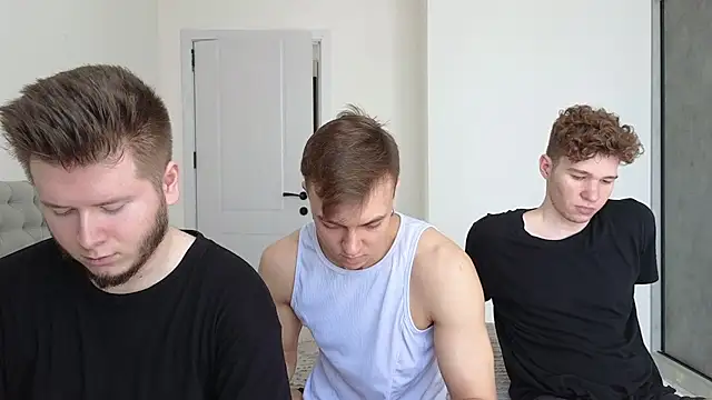 boys sobolisha online show from 07/04/26, 08:42