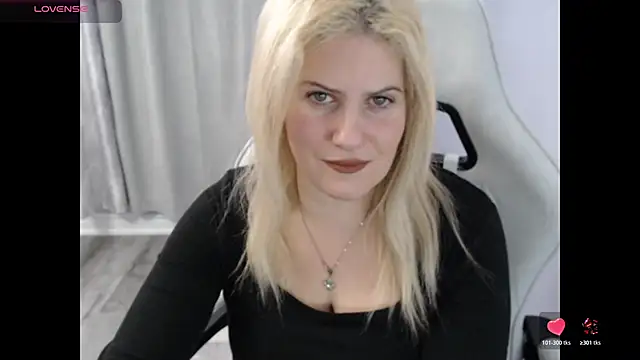 BellaStar84 online show from 11/19/25, 01:22