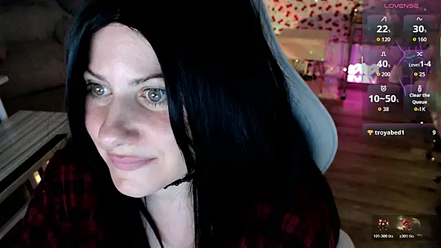 Snapshot of BellaStar84 chatting on 06/02/26, 09:44 BellaStar84 online show from 06/02/26, 09:44