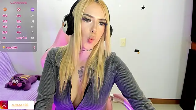 Emma cute11 online show from 04/01/26, 09:34