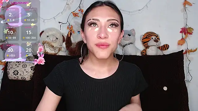 Snapshot of madison__rey chatting on 09/29/25, 04:12 madison  rey online show from 09/29/25, 04:12