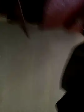 Snapshot of JuanMaty chatting on 11/14/25, 03:44 JuanMaty online show from 11/14/25, 03:44