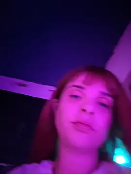 Snapshot of LoganPeny chatting on 03/12/26, 05:13 LoganPeny online show from 03/12/26, 05:13