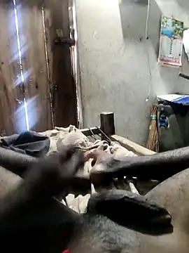 PolarFriend0 online show from 02/23/26, 08:22