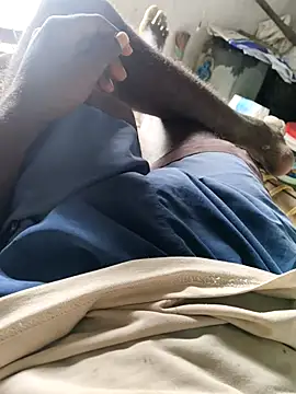 PolarFriend0 online show from 02/24/26, 05:05