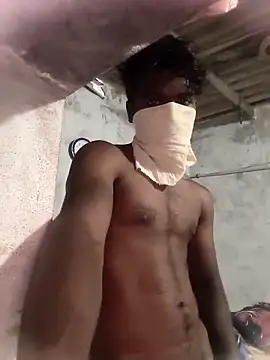 PolarFriend0 online show from 03/01/26, 06:48