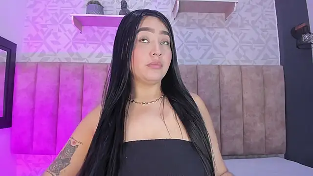 MelinaCruz online show from 10/23/25, 04:12