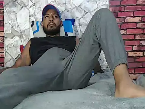 BladeFoxxx1 online show from 03/28/26, 02:55