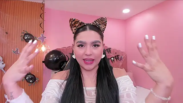 Snapshot of eva_sainnt chatting on 10/05/25, 03:54 eva sainnt online show from 10/05/25, 03:54