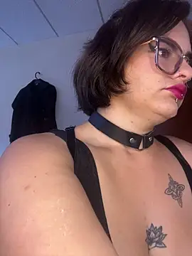 Snapshot of Mistress_Niky_ chatting on 05/29/26, 05:55 Mistress Niky online show from 05/29/26, 05:55