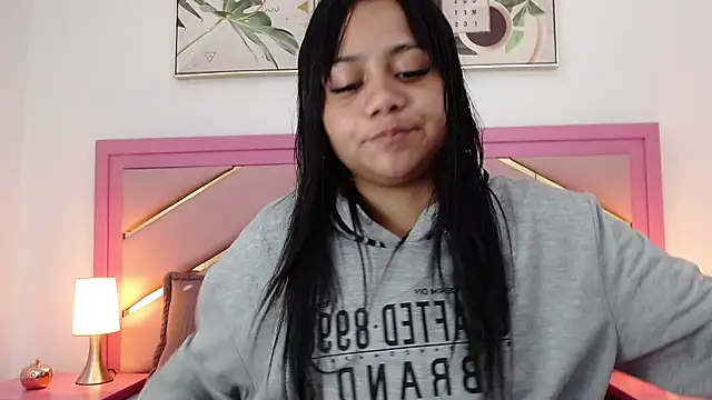 Zaira Angel online show from 03/17/25, 06:11