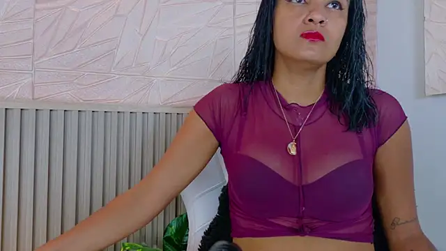 Snapshot of Gaviluc_ chatting on 06/19/26, 11:58 Gaviluc online show from 06/19/26, 11:58