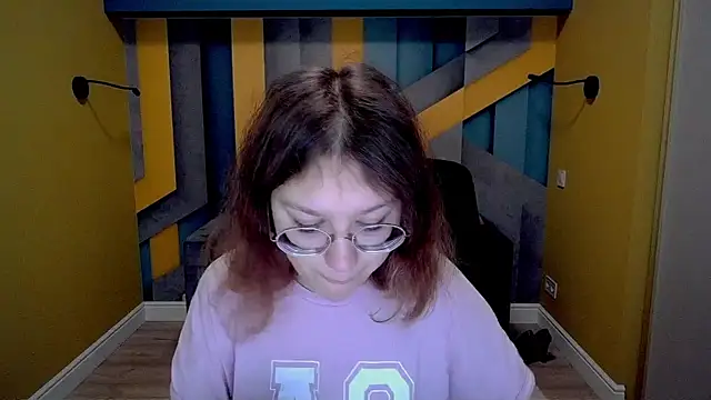 AngelinaLow online show from 03/16/25, 06:31