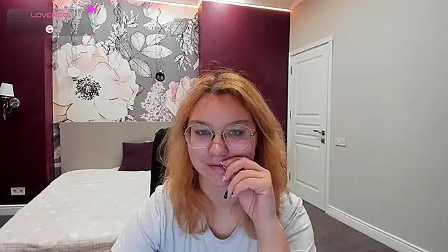 AngelinaLow online show from 01/08/26, 12:29