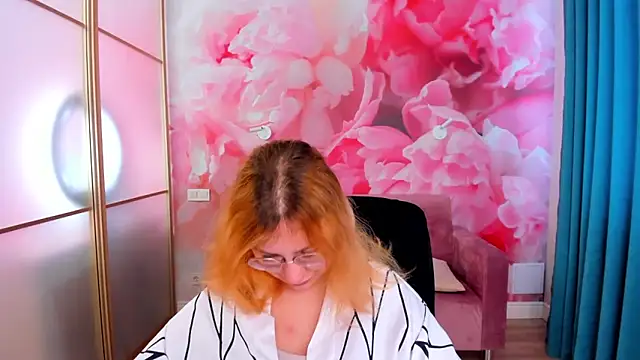 AngelinaLow online show from 02/17/26, 12:23