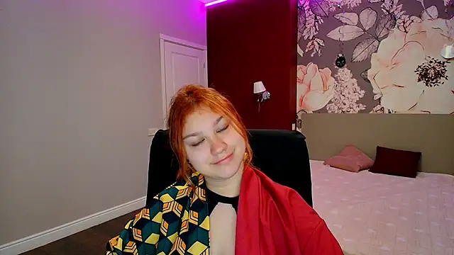 AngelinaLow online show from 04/04/26, 05:27