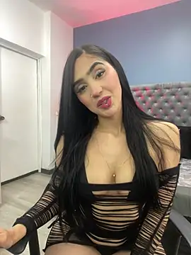 ChloeLambert online show from 03/16/25, 11:04