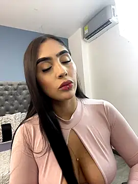 ChloeLambert online show from 09/24/25, 10:46