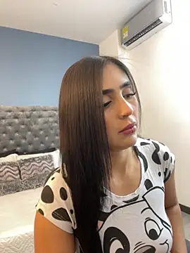 ChloeLambert online show from 09/30/25, 11:32