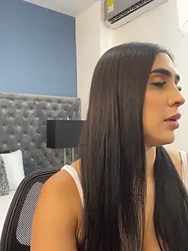 ChloeLambert online show from 10/01/25, 10:38