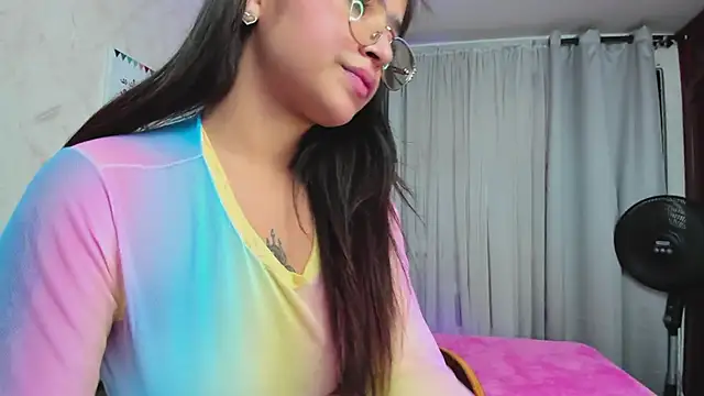 sophie-carter online show from 09/27/25, 08:03