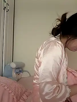 aa520uv online show from 03/22/25, 11:53