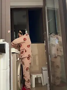 aa520uv online show from 01/11/26, 01:49