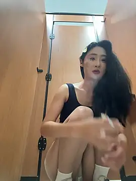 linger-23 online show from 05/22/26, 08:21