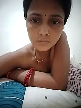 Snapshot of Ayeshaji chatting on 09/13/25, 07:57 Ayeshaji online show from 09/13/25, 07:57