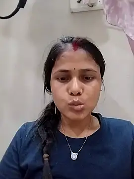 Snapshot of Ayeshaji chatting on 02/06/26, 05:49 Ayeshaji online show from 02/06/26, 05:49