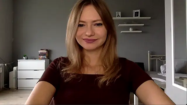 MillieShow online show from 10/12/25, 02:27