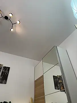 CelineReys online show from 12/16/25, 06:35