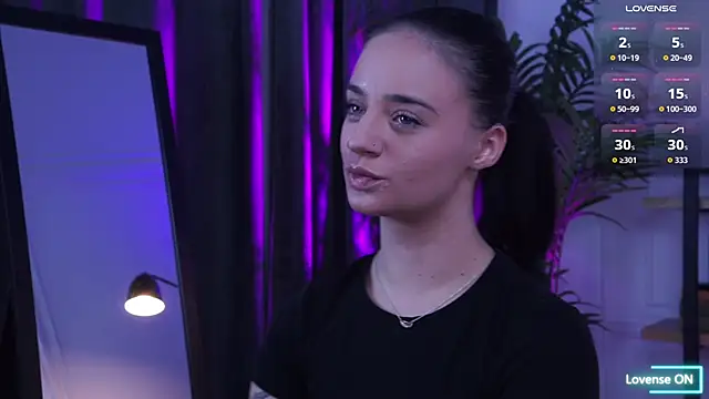 LexiiDarling online show from 10/24/25, 07:32