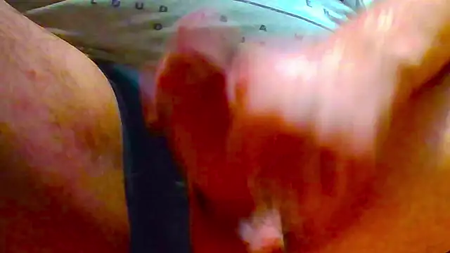 Snapshot of __X__ chatting on 09/22/25, 06:10 X online show from 09/22/25, 06:10