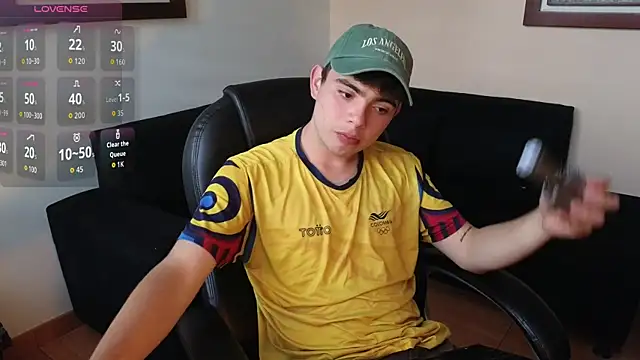 lukeboyce33 online show from 02/24/26, 10:08