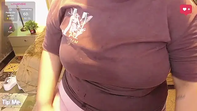 ailyn maury online show from 04/08/26, 01:33