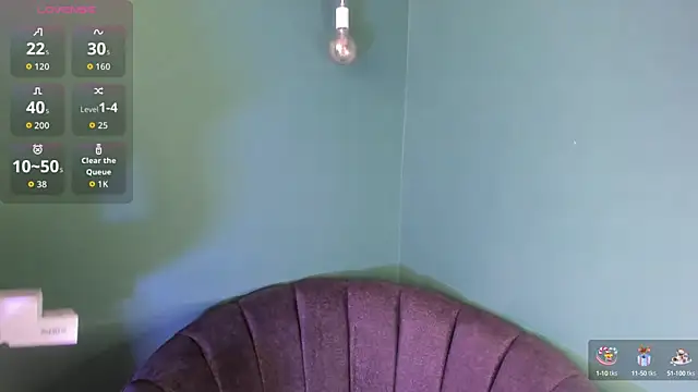 Alice 26  online show from 09/17/25, 07:48