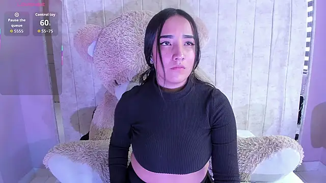 Alice 26  online show from 11/24/25, 01:33