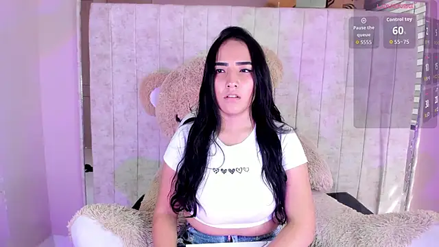 Alice 26  online show from 01/06/26, 02:21