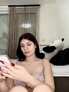 MeCherryy online show from 02/03/26, 08:14