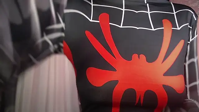 Taylor dolll online show from 10/23/25, 03:17