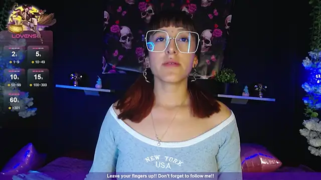 Snapshot of Hairydoll_ chatting on 11/28/25, 09:17 Hairydoll online show from 11/28/25, 09:17