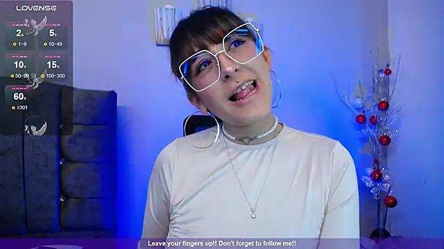 Snapshot of Hairydoll_ chatting on 01/08/26, 04:42 Hairydoll online show from 01/08/26, 04:42