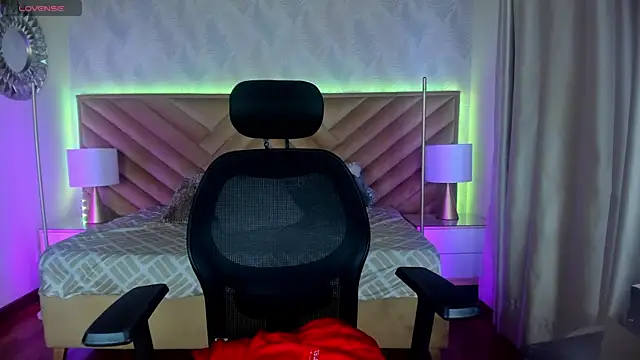 alice kingsley  online show from 04/18/26, 09:04