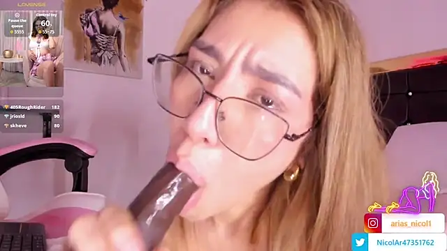 Nicole blake  online show from 01/17/26, 02:22