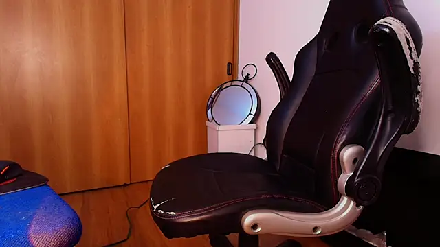 josemeirelesfox online show from 09/28/25, 05:57