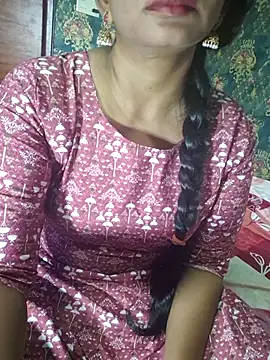 Snapshot of Shalini_telugu09 chatting on 09/21/25, 05:31 Shalini telugu09 online show from 09/21/25, 05:31