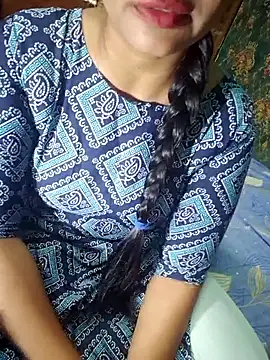 Snapshot of Shalini_telugu09 chatting on 10/23/25, 05:29 Shalini telugu09 online show from 10/23/25, 05:29