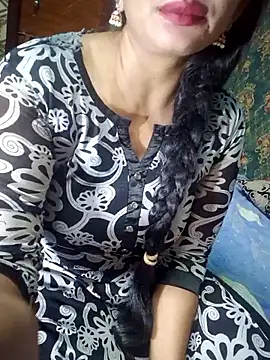 Snapshot of Shalini_telugu09 chatting on 05/09/26, 01:38 Shalini telugu09 online show from 05/09/26, 01:38